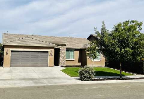 2312 Plantation Court, Tulare, CA 93274