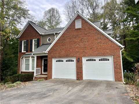 135 Foxthrough Drive, Wilkesboro, NC 28697