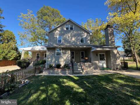 410 W WAYNE AVENUE, WAYNE, PA 19087