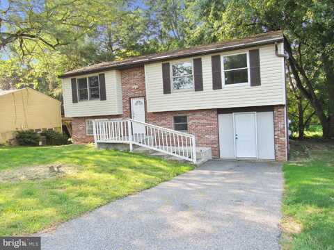 2762 VALLEY DRIVE, LANCASTER, PA 17603