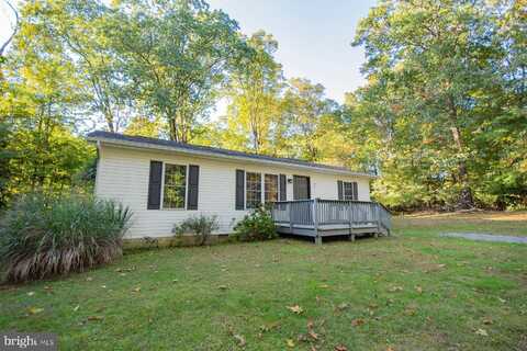 45 GRAY SQUIRREL ROAD, HARPERS FERRY, WV 25425