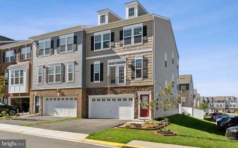 10562 WATERBURY WOODS WAY, MANASSAS, VA 20112