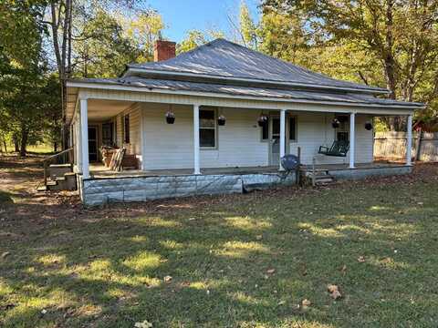 210 Pap Johnson Circle, GAINESBORO, TN 38562