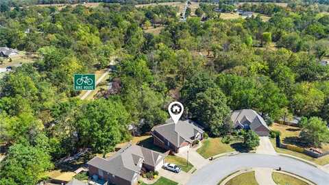 1310 Breckenridge LOOP, Rogers, AR 72756