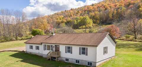 6908 County Highway 18, Great River, NY 13739