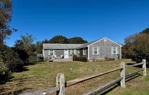 4 Skaket Circle, Orleans, MA 02653