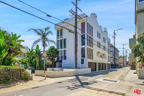 14 Mast St, Marina Del Rey, CA 90292