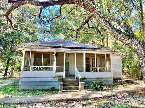 2820 SHREVEPORT Highway, Pineville, LA 71360