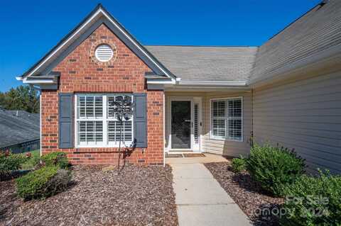 209 Woodbridge Circle, Mount Holly, NC 28120