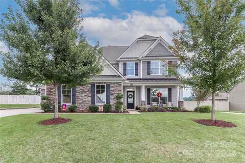 159 W Warfield Drive, Mooresville, NC 28115