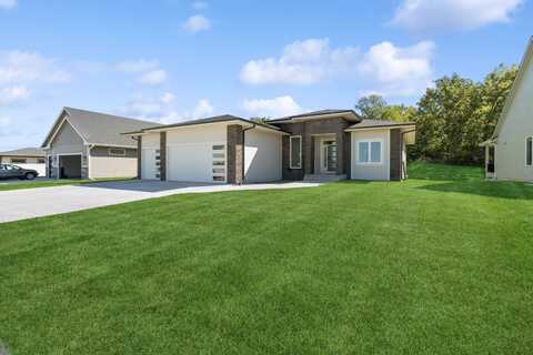 2767 NW Brookside Drive, Grimes, IA 50111