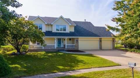 6766 Ceres Circle, Johnston, IA 50131