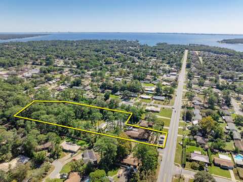 1405 S Palm Boulevard, Niceville, FL 32578