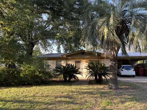 502 Candlewood Lane, Crestview, FL 32539