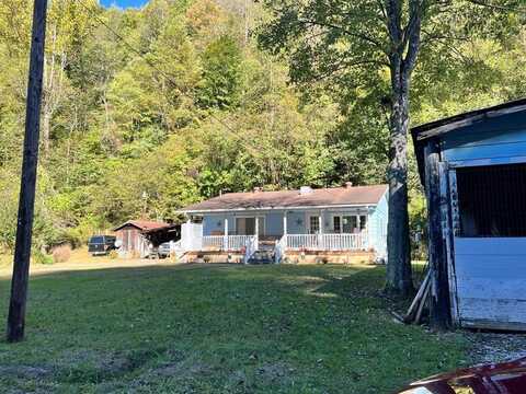 6623 Long Fork Road, Virgie, KY 41572