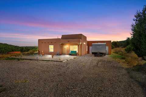 4 PINTO Court, Edgewood, NM 87015