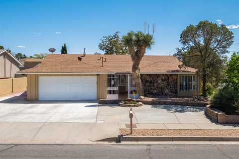 7000 AVENIDA LA COSTA Avenue NE, Albuquerque, NM 87109