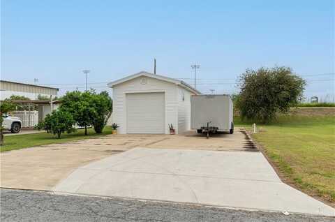 712 E Palmera Drive, La Feria, TX 78559