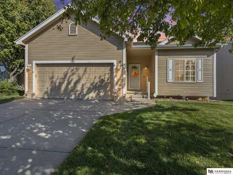 7115 S 180th Avenue, Omaha, NE 68136