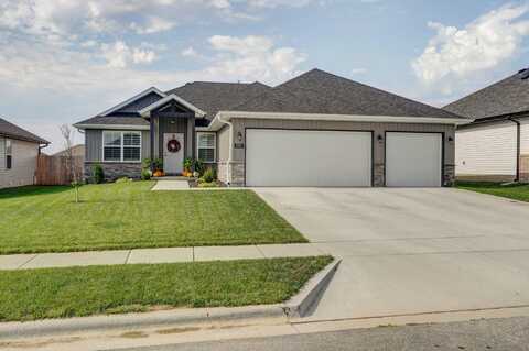 880 S Parkside Circle, Nixa, MO 65714