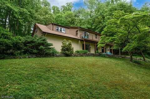 5 Bingham Ln, Blairstown, NJ 07825