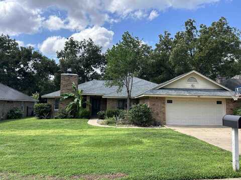 351 Stewart, Meadowlakes, TX 78654