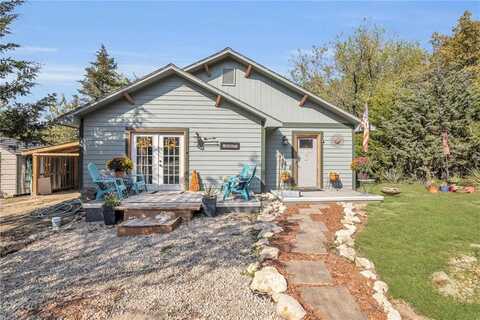 109 Beechwood Lane, Linn Valley, KS 66040