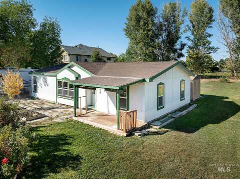 5122 E Roberts, Nampa, ID 83687