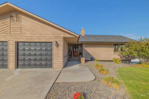 3404 Meadowlark Dr., Lewiston, ID 83501