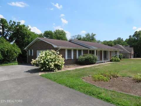 912 S Briarcliff Circle, Maryville, TN 37804