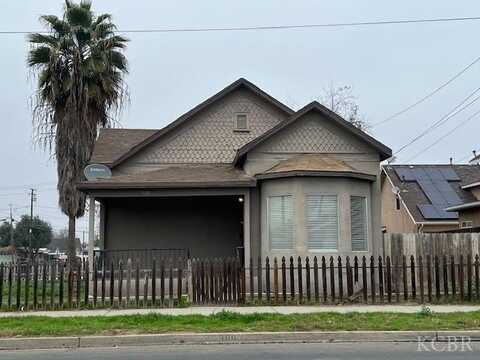 300 Ivy Street, Hanford, CA 93230