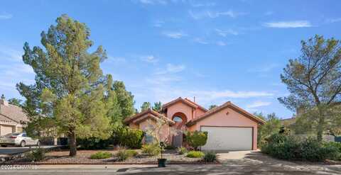 86 St Andrews Drive, Santa Teresa, NM 88008