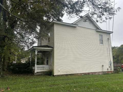 1042 Virginia Ave, Goshen, VA 24439