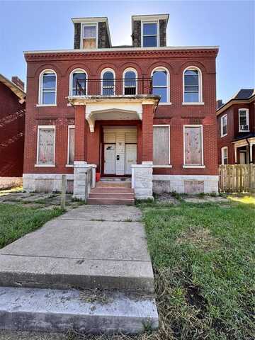 2110 Harris Avenue, Saint Louis, MO 63107