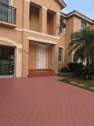 2285 NW 160th Ter, Pembroke Pines, FL 33028