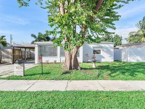 821 SW 25th St, Fort Lauderdale, FL 33315