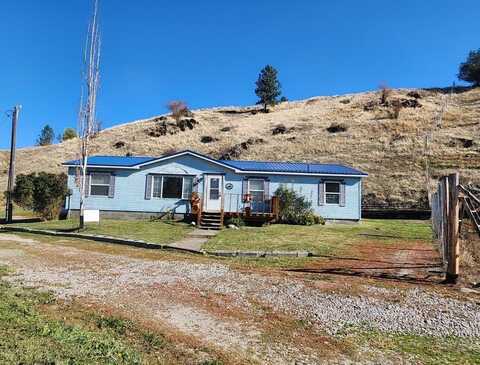 212 Carr Lane, Plains, MT 59859