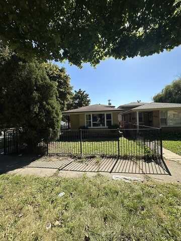 1335 W 112th Place, Chicago, IL 60643