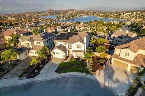 27 Via Palmieki Court, Lake Elsinore, CA 92532