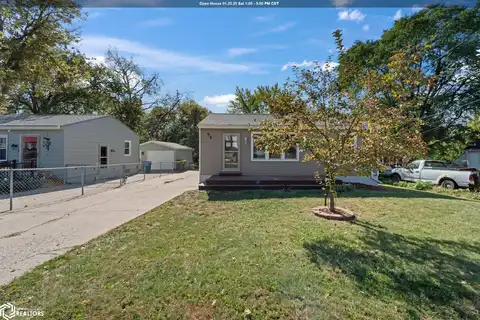 918 Hackley Avenue, Des Moines, IA 50315