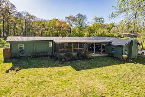 375 Parks Drive, Ellijay, GA 30536