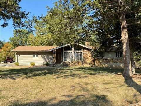 32631 Cameron's Ridge Road, Warsaw, MO 65355