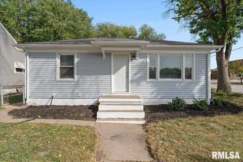 1127 South Ohio Avenue, Davenport, IA 52802