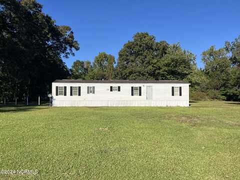 6120 River Road, Vanceboro, NC 28586