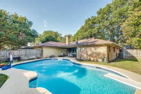 2308 Huntington Drive, Plano, TX 75075