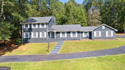 4995 Greentree Trail, South Fulton, GA 30349