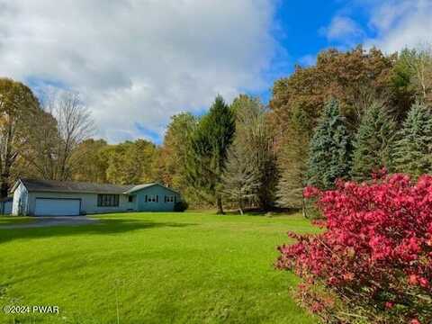 104 Lake Heights Ct, Lake Ariel, PA 18436