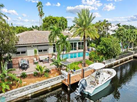 2760 NE 52 ST, Fort Lauderdale, FL 33308