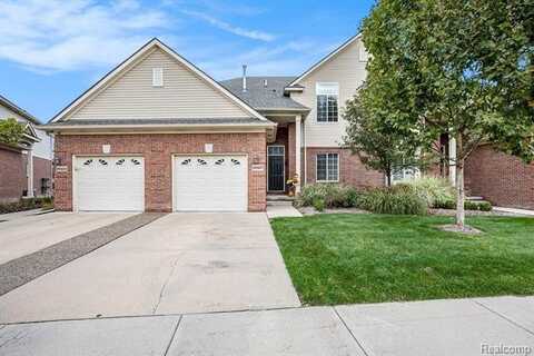 29437 WOODPARK Circle, Warren, MI 48092