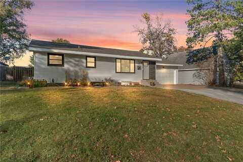 6120 Maple Street, North Branch, MN 55056